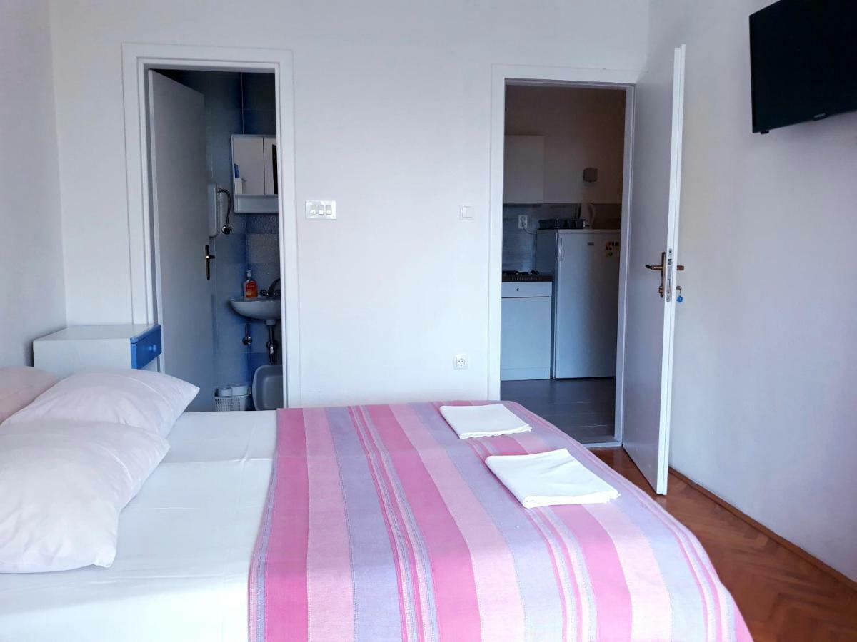 Apartmani I Soba Andrijasevic Makarska Kültér fotó